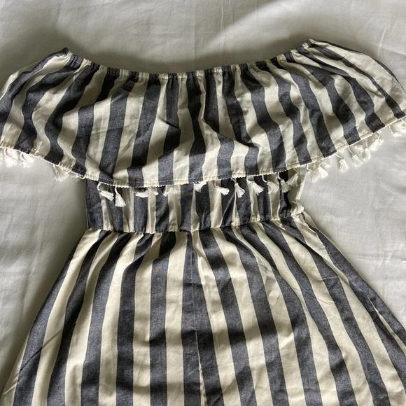 Romper - Size L - Picture 2 of 3